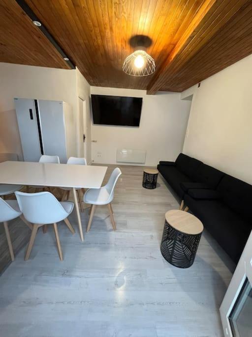 לה בורבול Appartement Style Chalet Standing 2 A 6 Personnes מראה חיצוני תמונה